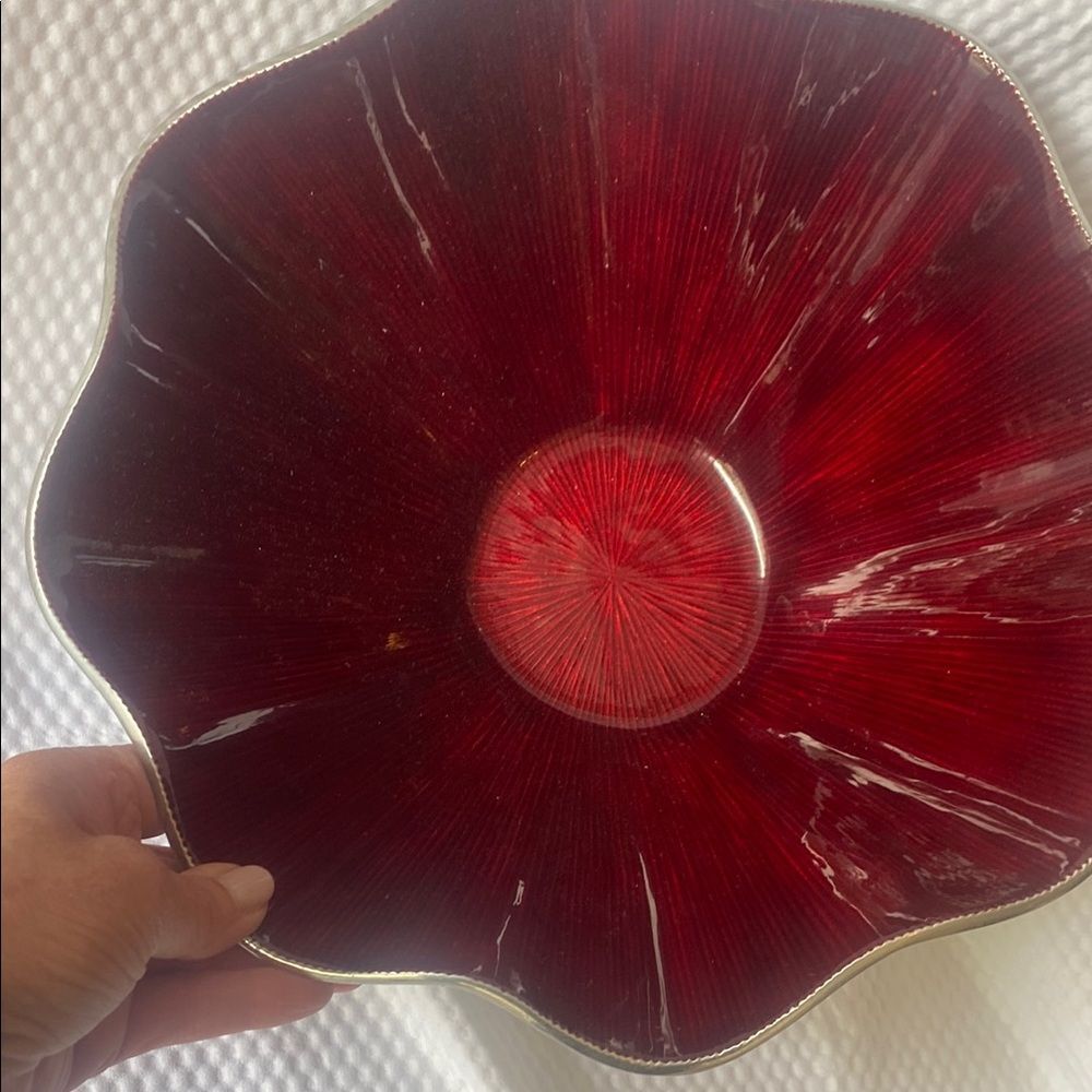 Simplydesignz Stunning Hand Crafted Red & Silver Lotus Decorative Bowl